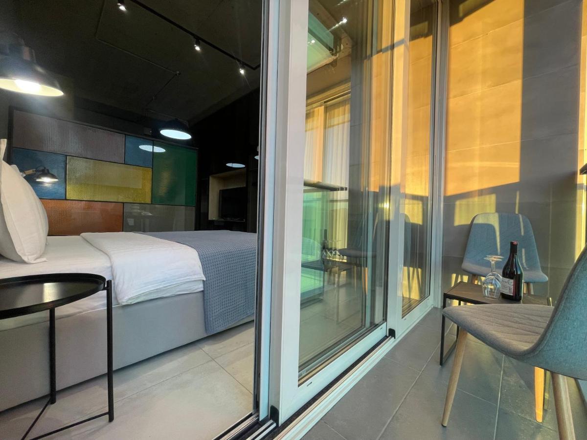 Ambassador Skyline Apartments Tirana Exterior photo